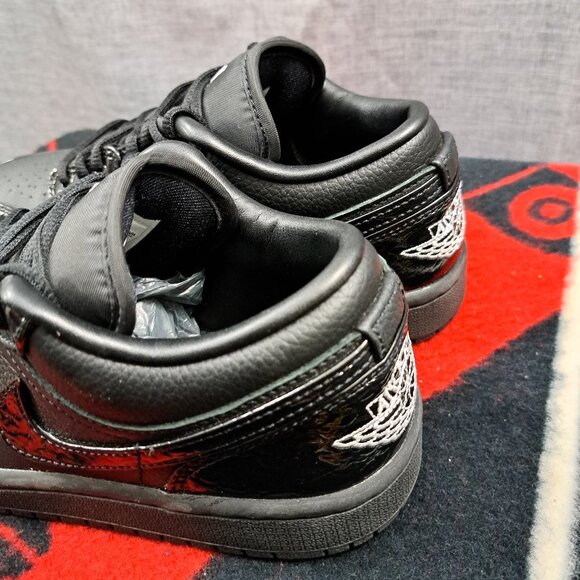 Size 7 Women Nike Women's Air Jordan 1 Low SE Black Croc HJ7743 010 - Picture 5 of 13